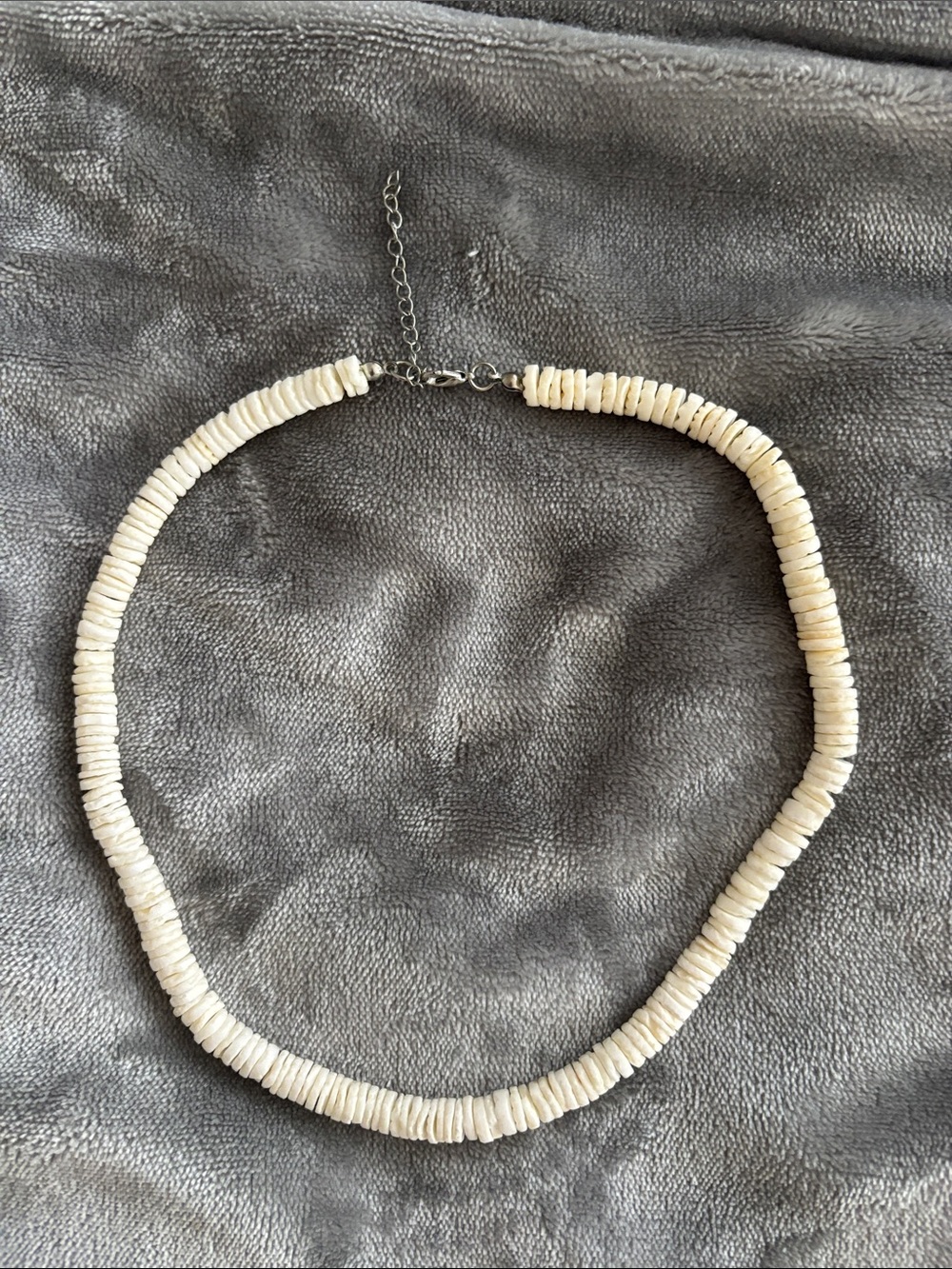 Ardene Turquoise & Cream Layered Shell Necklace Set - Picture 3 of 4